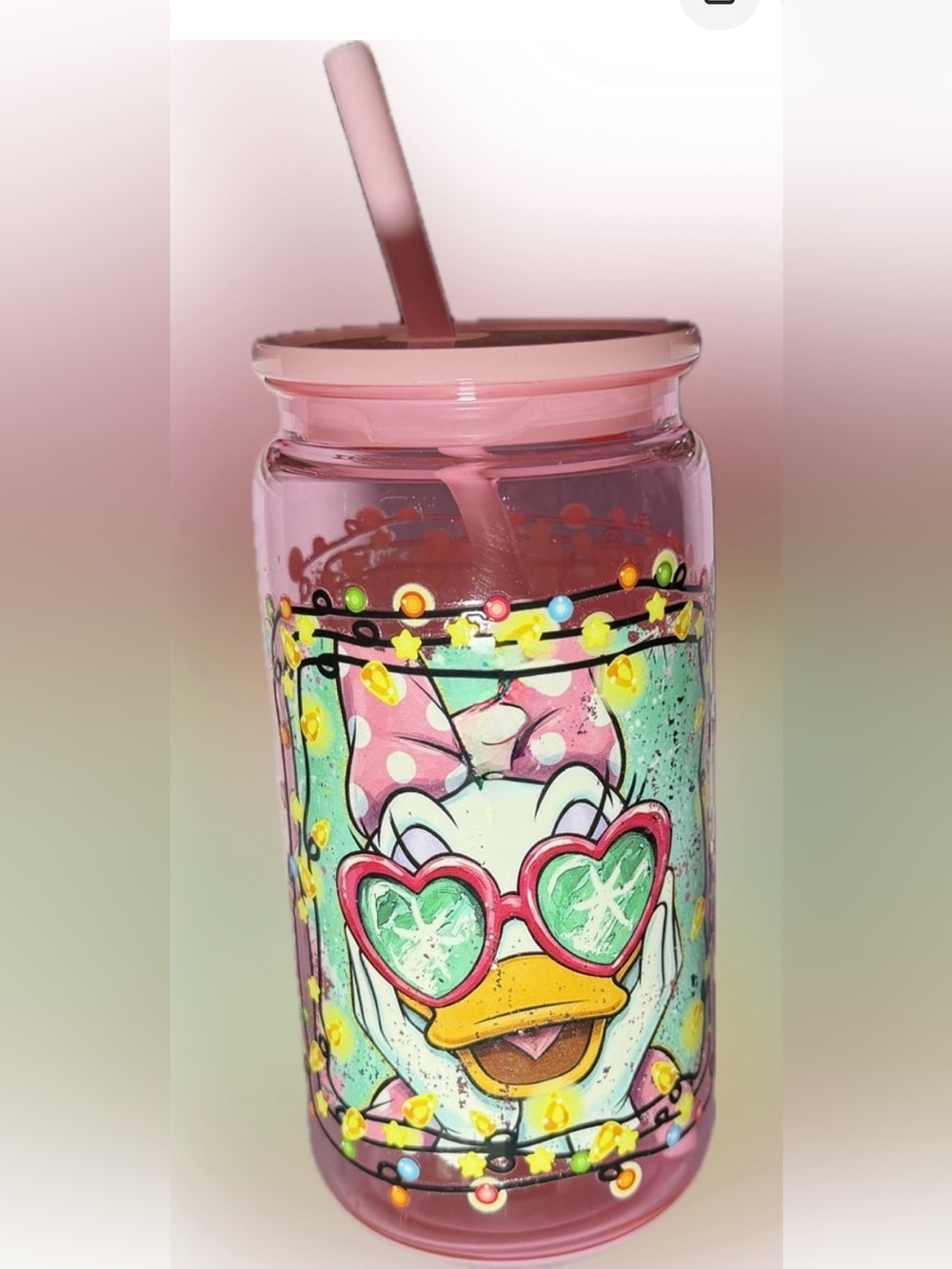 Disney PLASTIC Tumbler for Little Ones!Daisy Duck wearing Heart Sunglasses